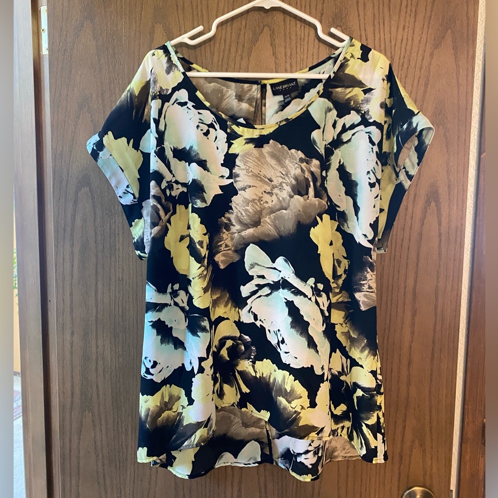 Lane Bryant - Floral Blouse - Keyhole back
